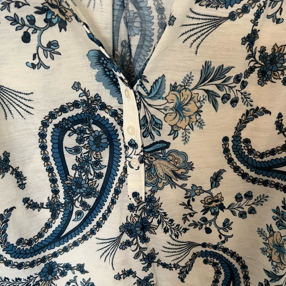 Bundle of H&M Tops - Picture 10 of 12